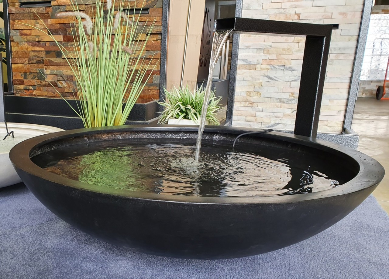 KAI Polystone Bowl (Large) Water Feature with Powder-coated Spout - Hills  Irrigation - Artists with Water